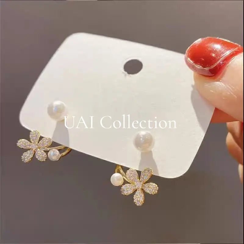 Floral Pearl Stud Earrings - Uai Collection