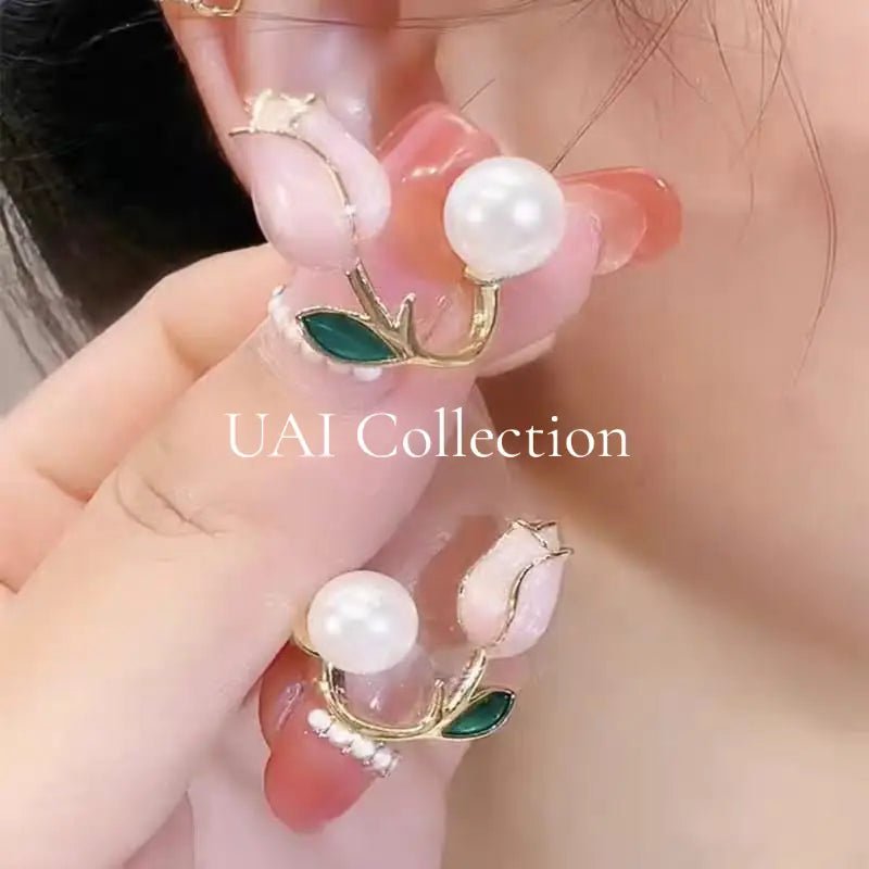 Flower Pearl Studs - Uai Collection