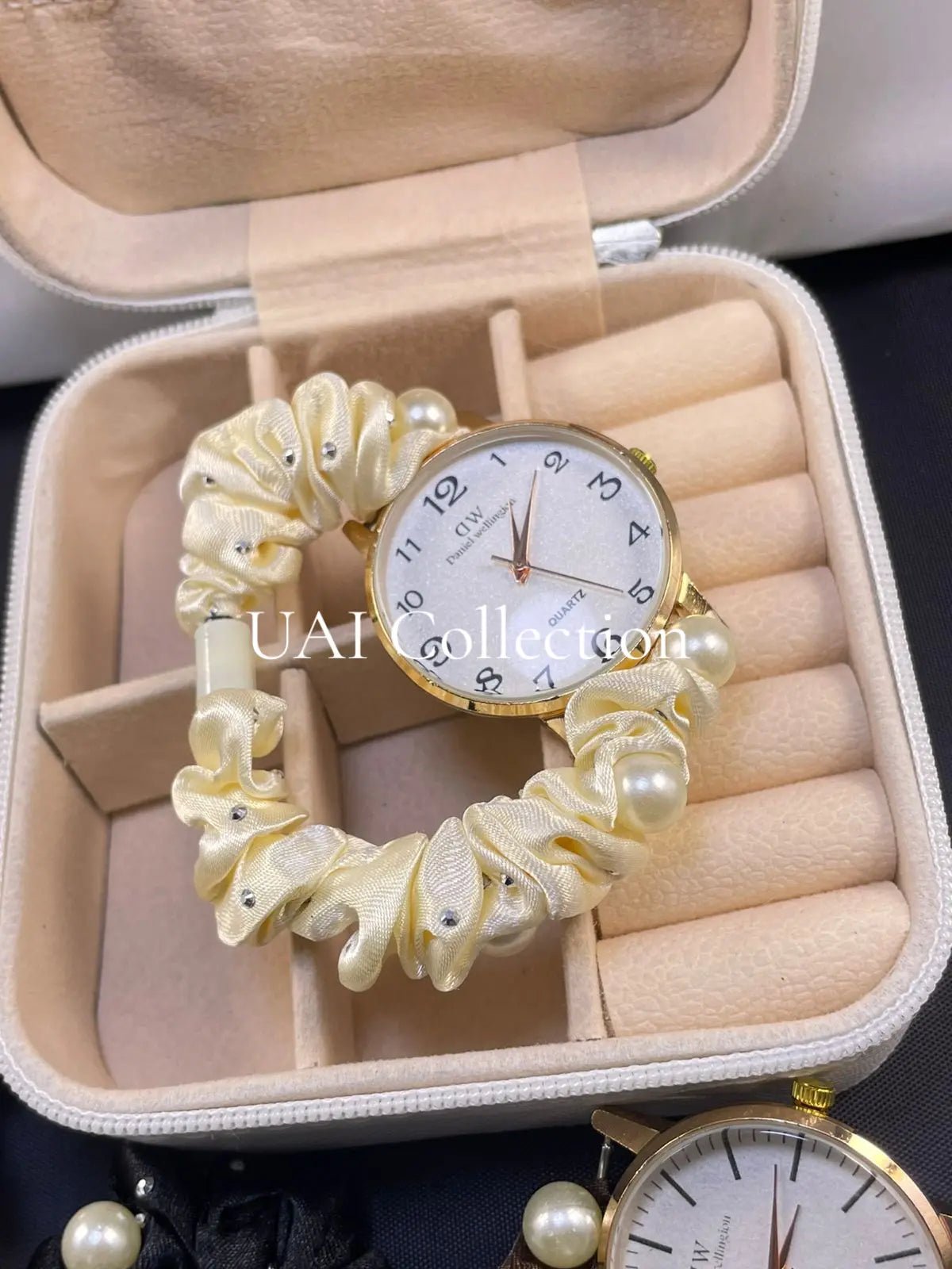 Scrunchies Watch for Girls UAI Collection - Uai Collection